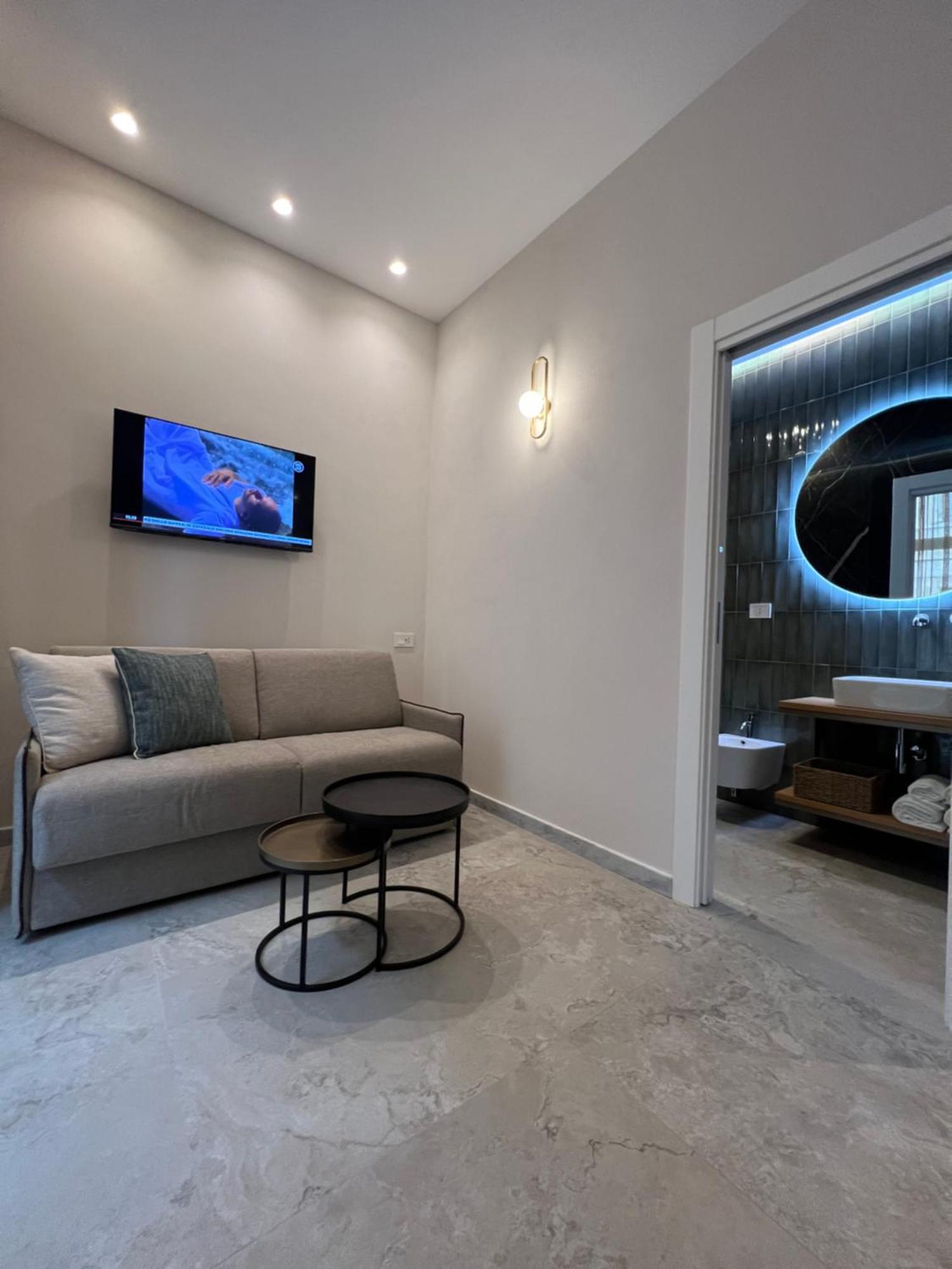 Elegant Rooms La Spezia Bagian luar foto
