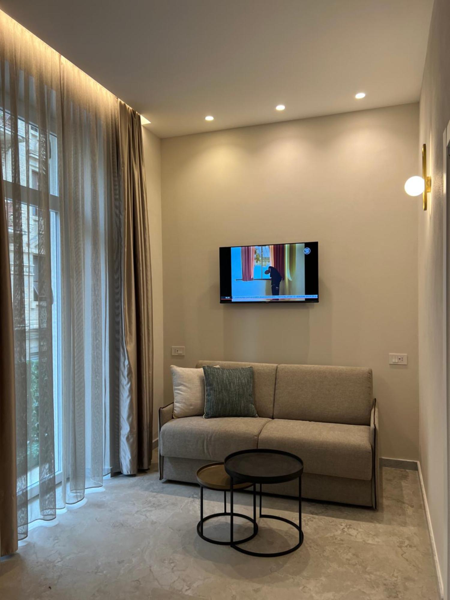 Elegant Rooms La Spezia Bagian luar foto