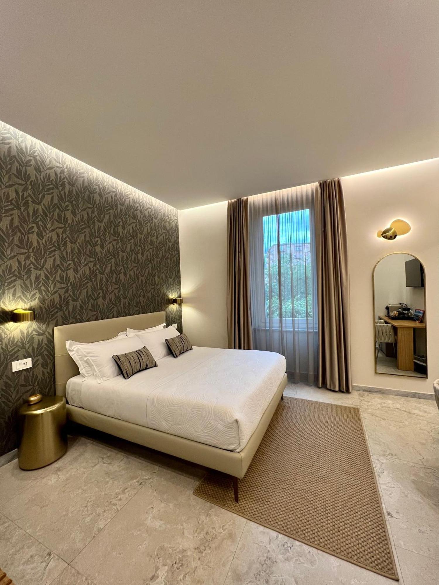 Elegant Rooms La Spezia Bagian luar foto